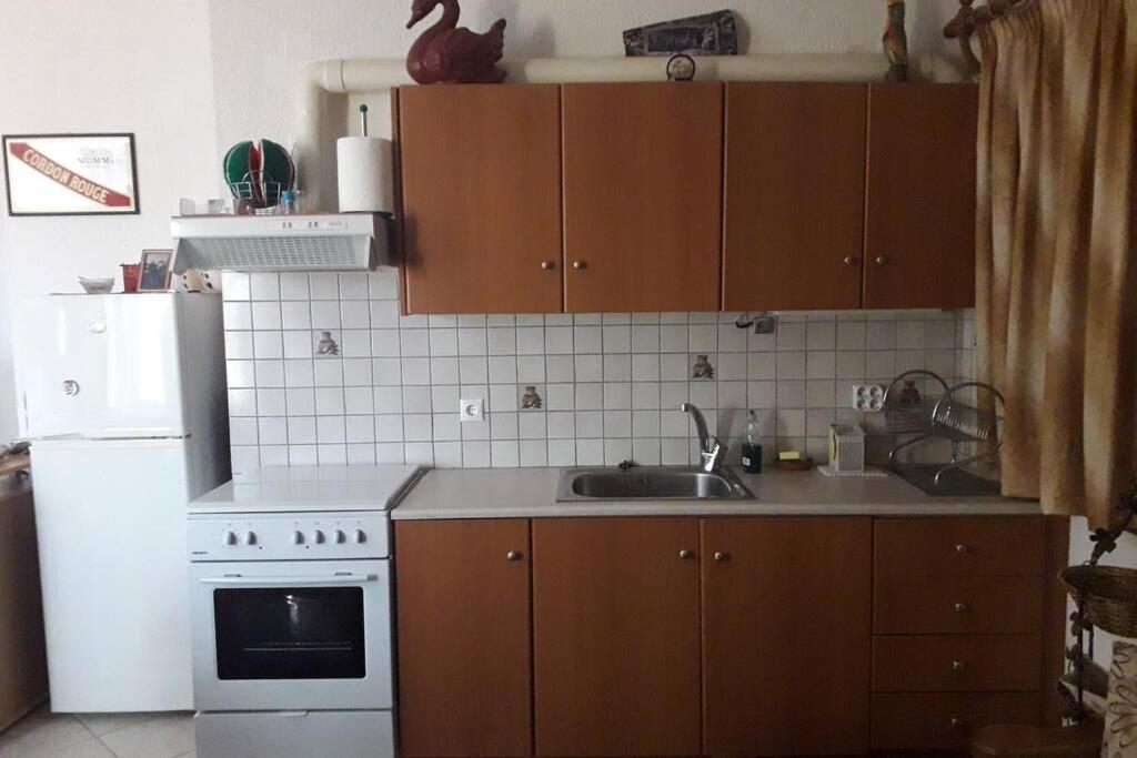 Efis House Apartment Kalivia  Luaran gambar