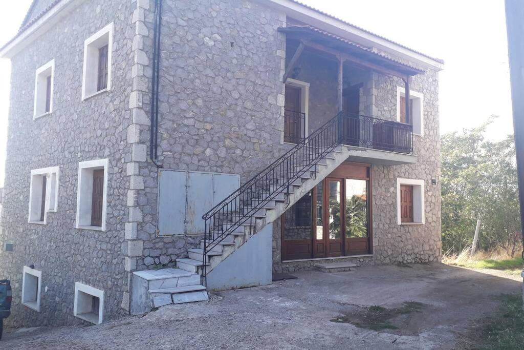 Efis House Apartment Kalivia  Luaran gambar